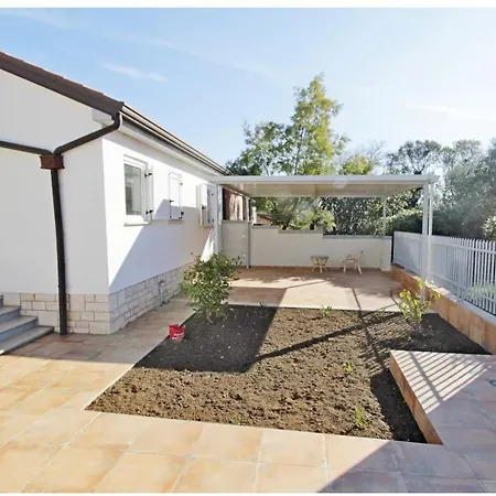 Holiday home House Drena Monterosso